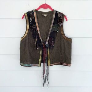 Shepatin Vest Art to Wear Small